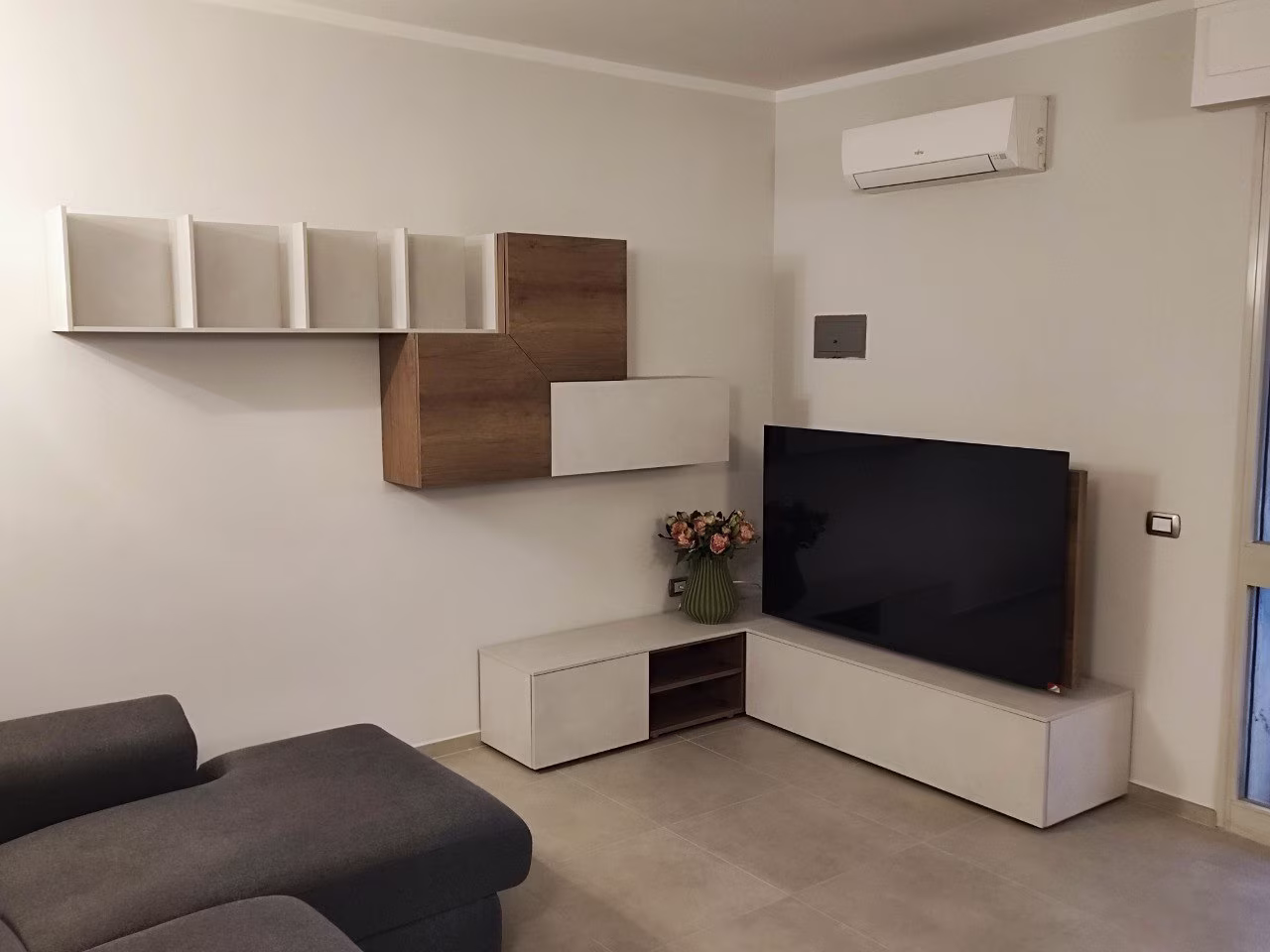 Soggiorno e zona giorno nello showroom Arredocasa a Quarrata (foto 13 di 26)