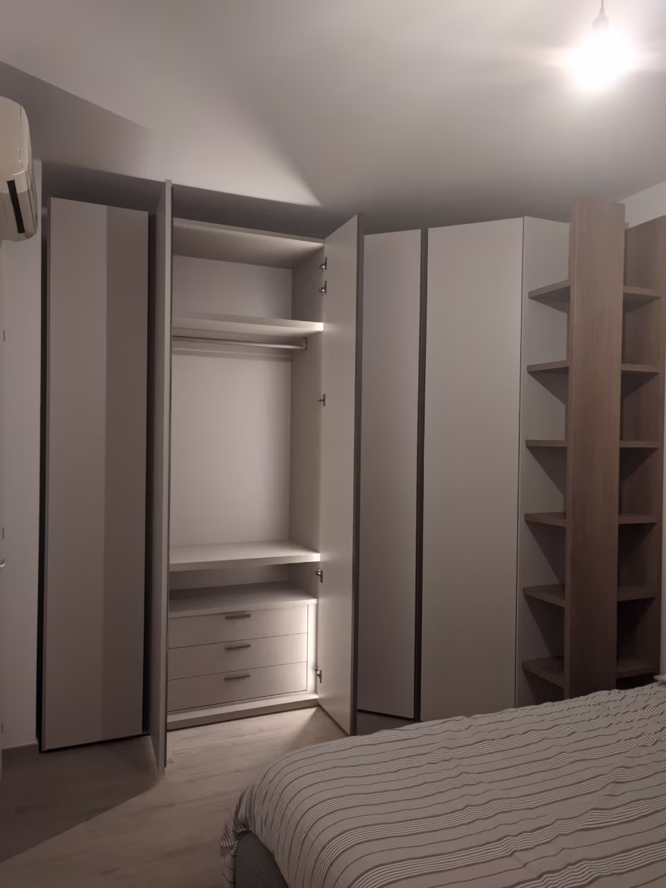 Camera da letto di design nello showroom Arredocasa a Quarrata (foto 9 di 27)