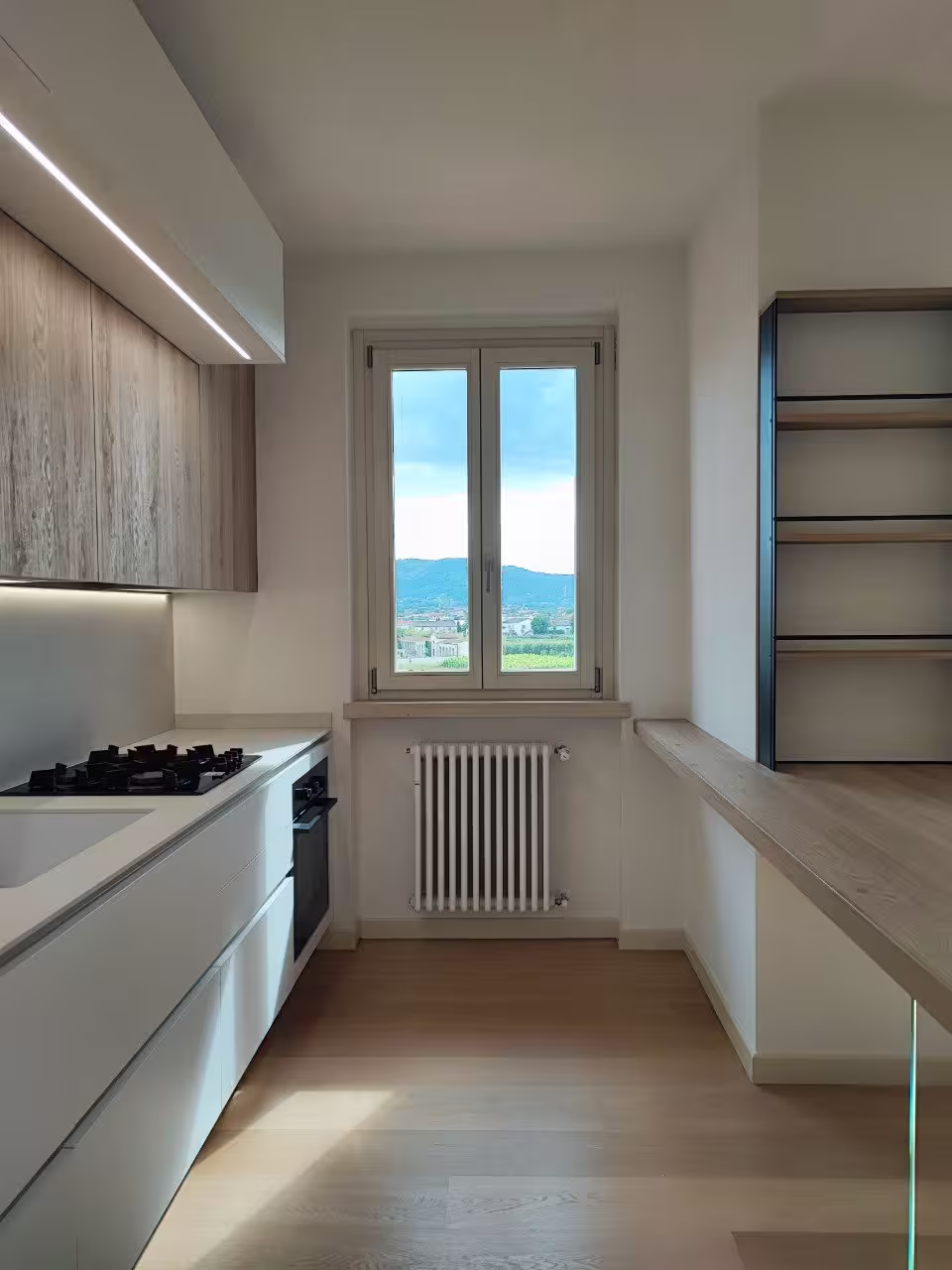Cucina moderna su misura nello showroom Arredocasa a Quarrata (foto 10 di 15)